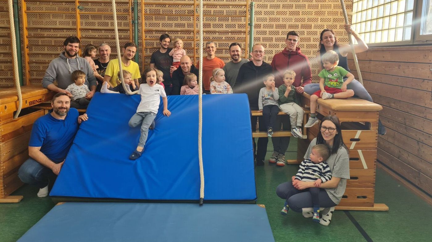 images/02_NEWS/2024/Kurs_Eltern-Kind-Turnen_113-16-9.jpg#joomlaImage://local-images/02_NEWS/2024/Kurs_Eltern-Kind-Turnen_113-16-9.jpg?width=1821&height=1024