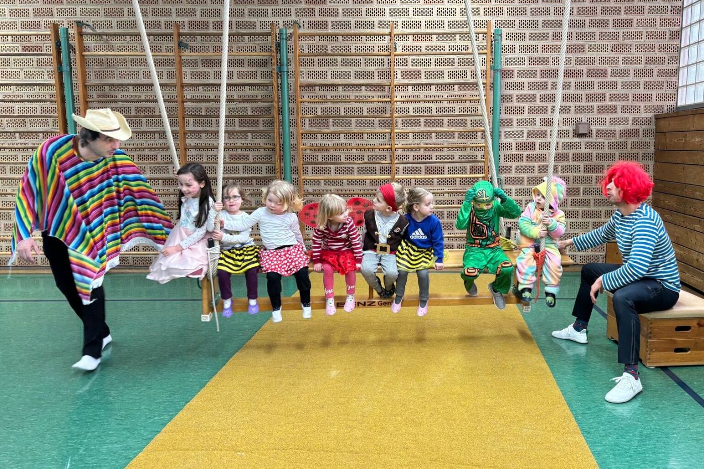 images/abteilungen/Fitness_plus/news/2025/Eltern-Kind-Turnen.1.jpeg#joomlaImage://local-images/abteilungen/Fitness_plus/news/2025/Eltern-Kind-Turnen.1.jpeg?width=1537&height=1024